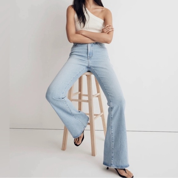 Madewell The Perfect Vintage Flare Jeans Size 27 Heritage Stretch Blue Denim - Picture 3 of 16